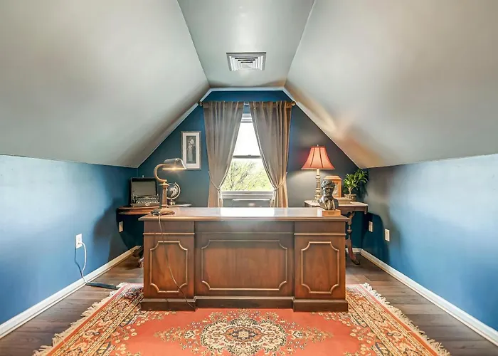 The Bressmer Apartment